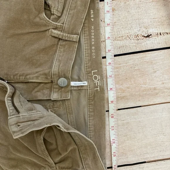 LOFT Ann Taylor Tan Corduroy Modern Boot Pants Size 6 Beige Cords EUC - Picture 6 of 10